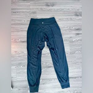 Lululemon Align High rise joggers